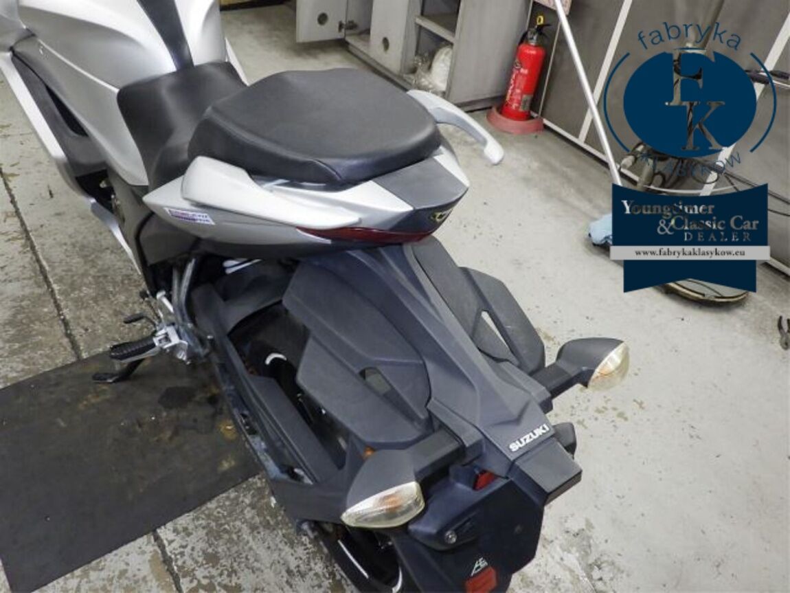 SUZUKI JIKUSA-250SF  - zdjęcie 19