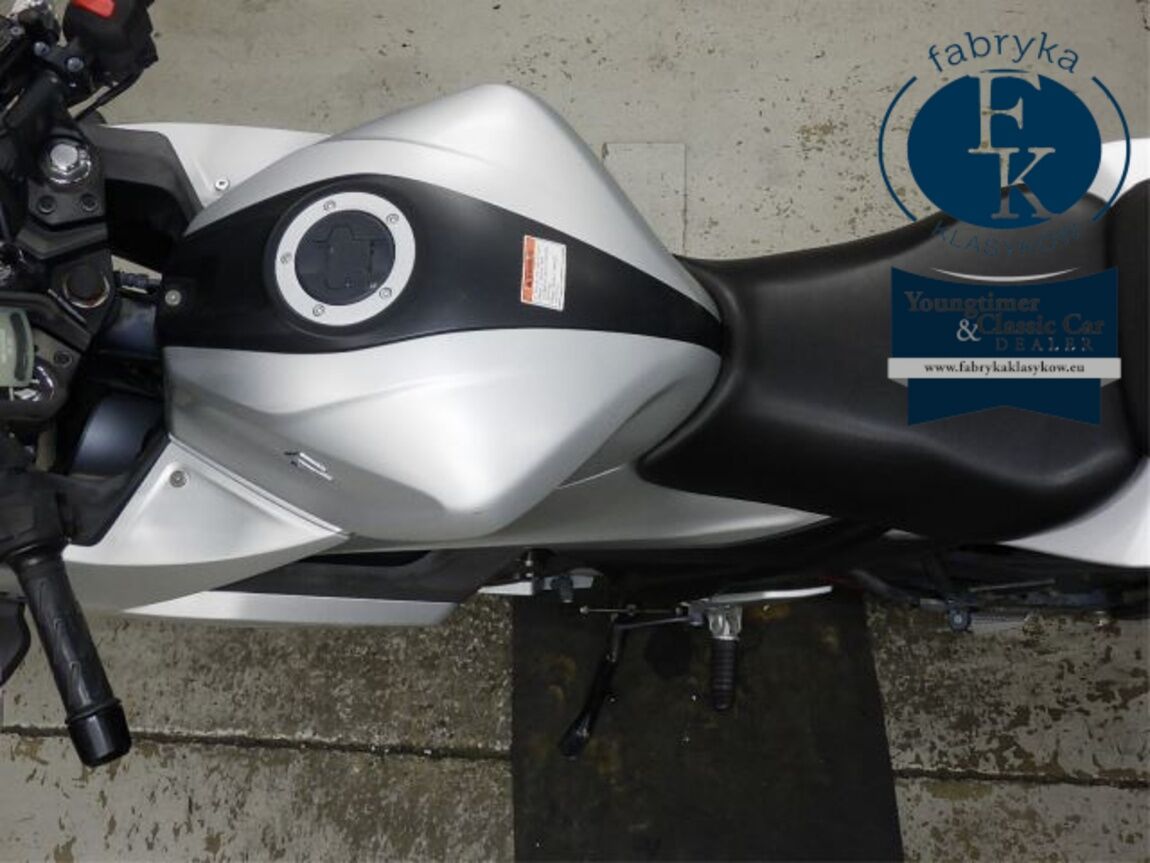 SUZUKI JIKUSA-250SF  - zdjęcie 34