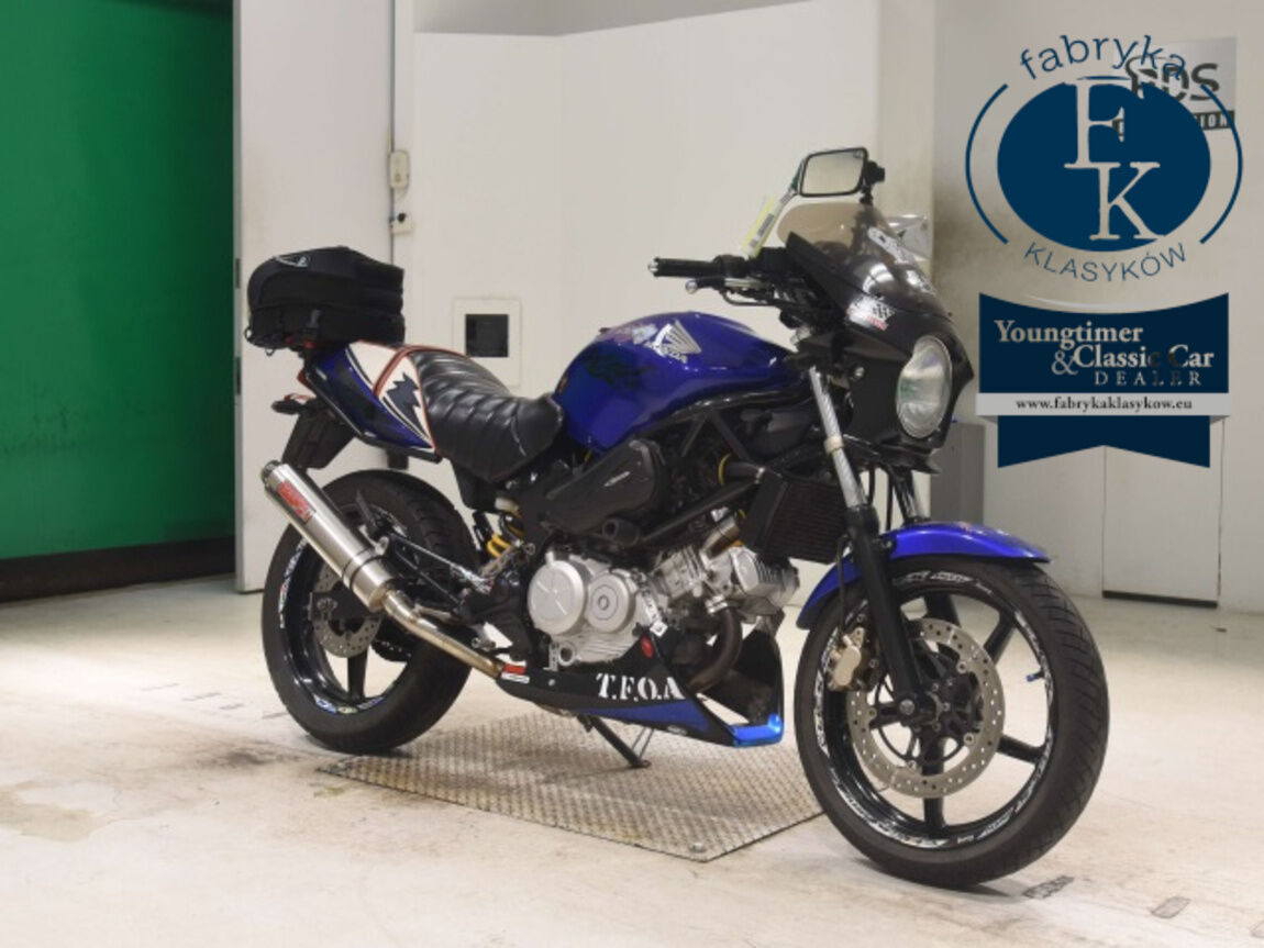 HONDA VTR250  - zdjęcie 4