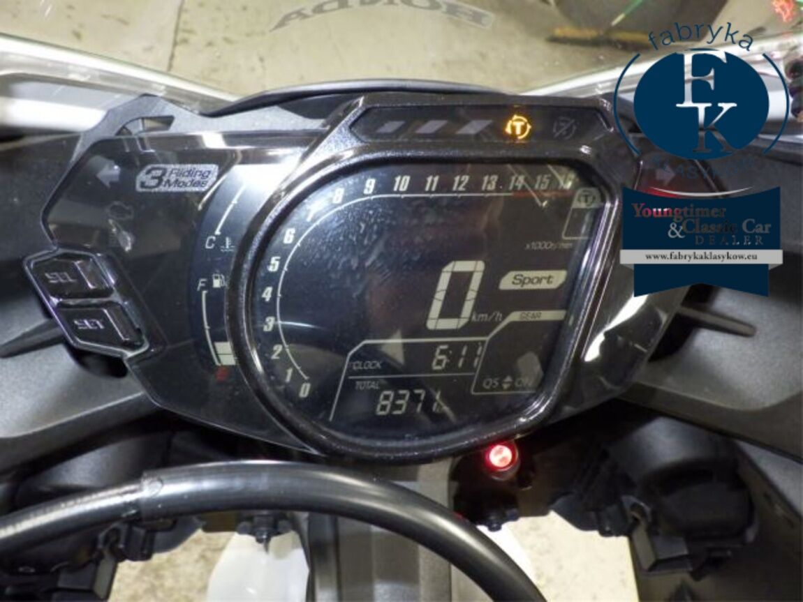 HONDA CBR250RR-2A  - zdjęcie 13