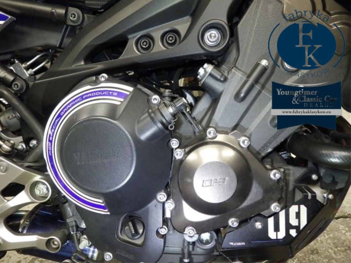 YAMAHA MT-09 2015 - zdjęcie 10