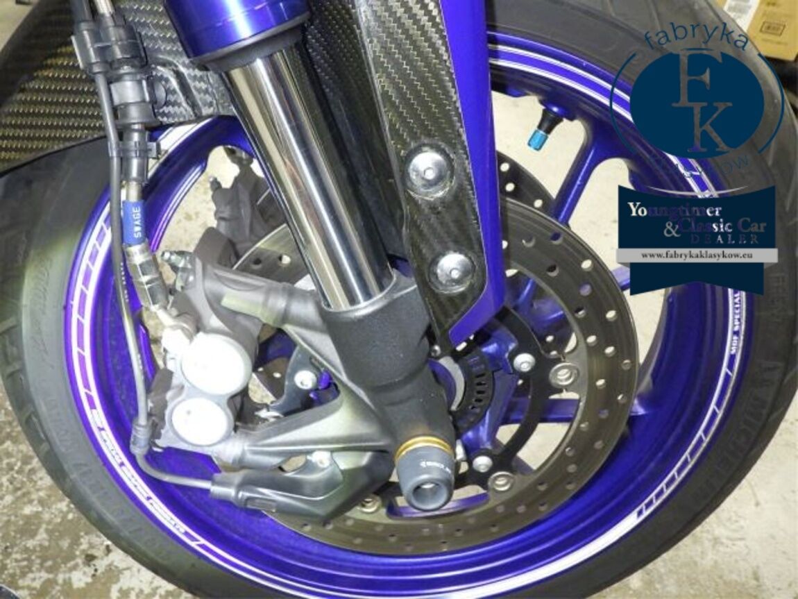 YAMAHA MT-09 2015 - zdjęcie 22