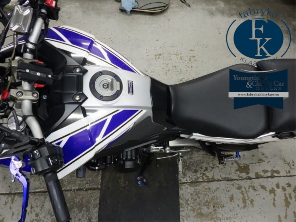 YAMAHA MT-09 2015 - zdjęcie 32