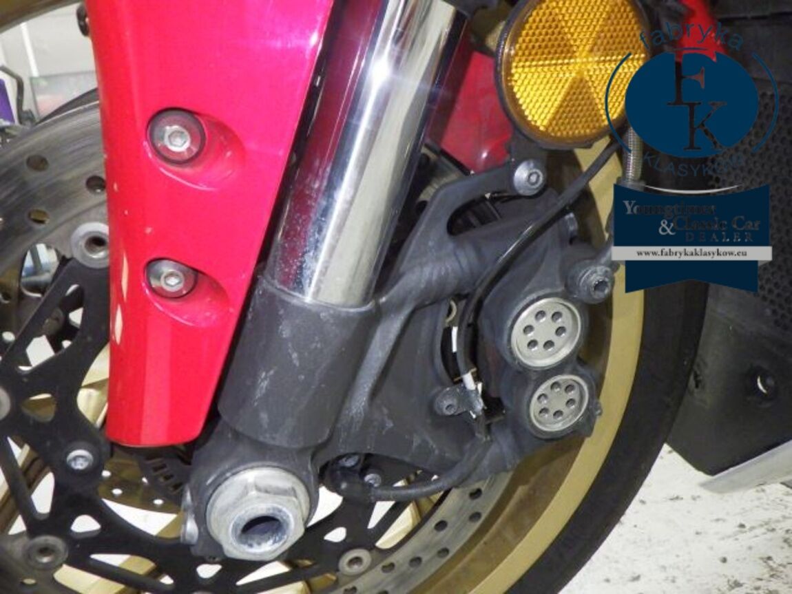 YAMAHA YZF-R1 2022 - zdjęcie 22