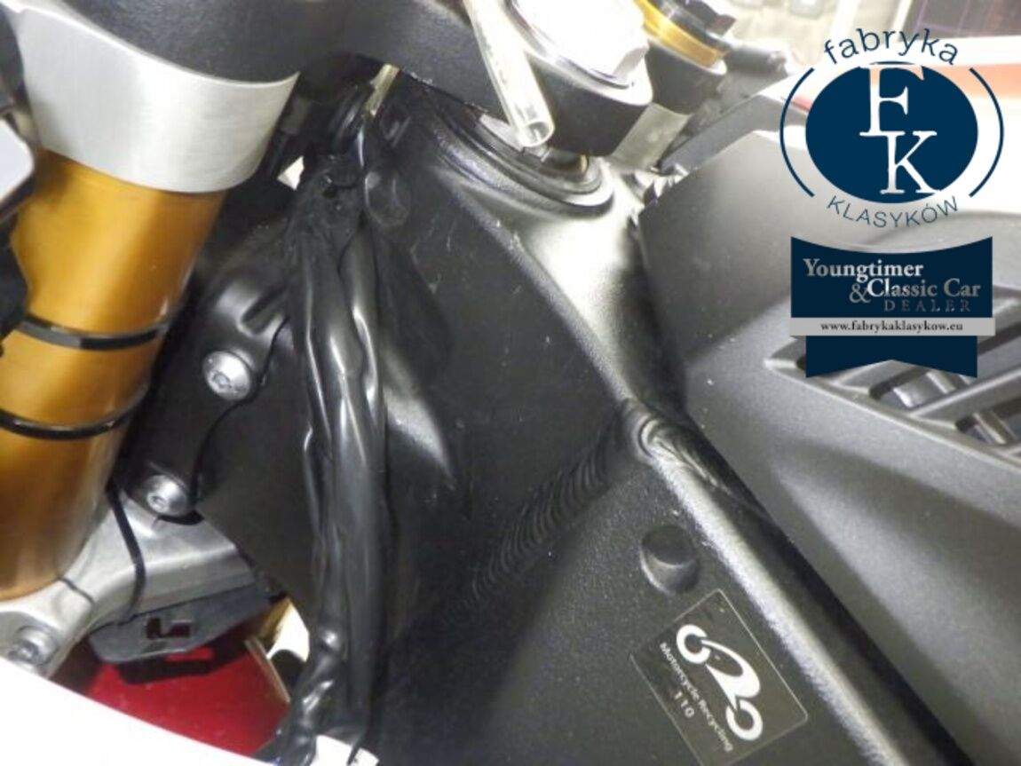 YAMAHA YZF-R1 2022 - zdjęcie 31