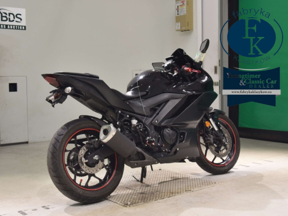 YAMAHA YZF-R25A - zdjęcie 6