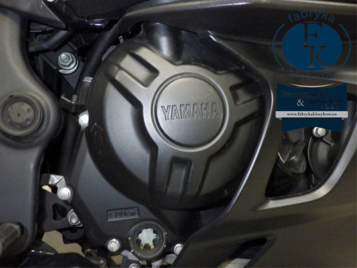 YAMAHA YZF-R25A - zdjęcie 9