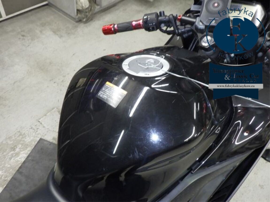 YAMAHA YZF-R25A - zdjęcie 19
