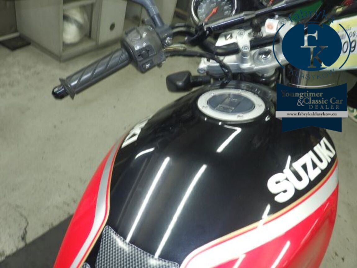 SUZUKI GSX400 2010 - zdjęcie 18