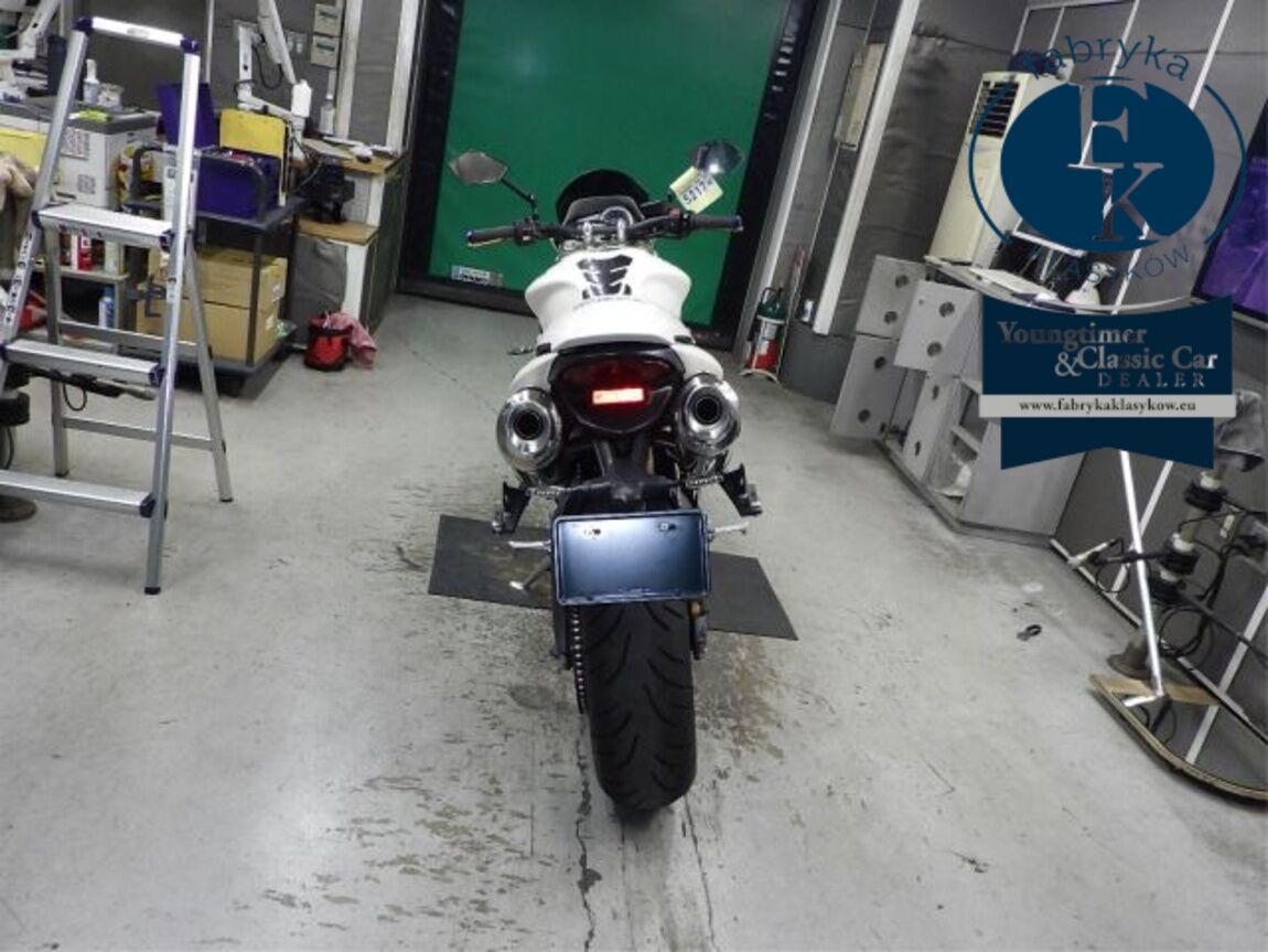 TRIUMPH STREET TRIPLE 2008 - zdjęcie 31