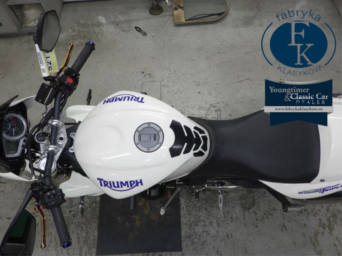 TRIUMPH STREET TRIPLE 2008 - zdjęcie 32
