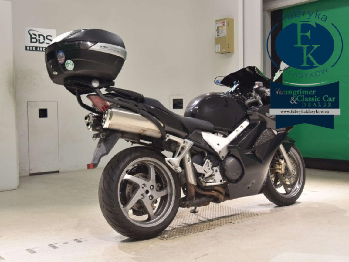 HONDA VFR800 ABS 2006 - zdjęcie 6