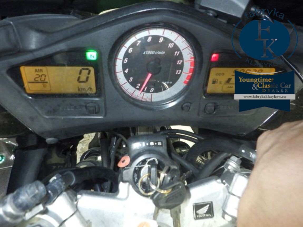 HONDA VFR800 ABS 2006 - zdjęcie 14