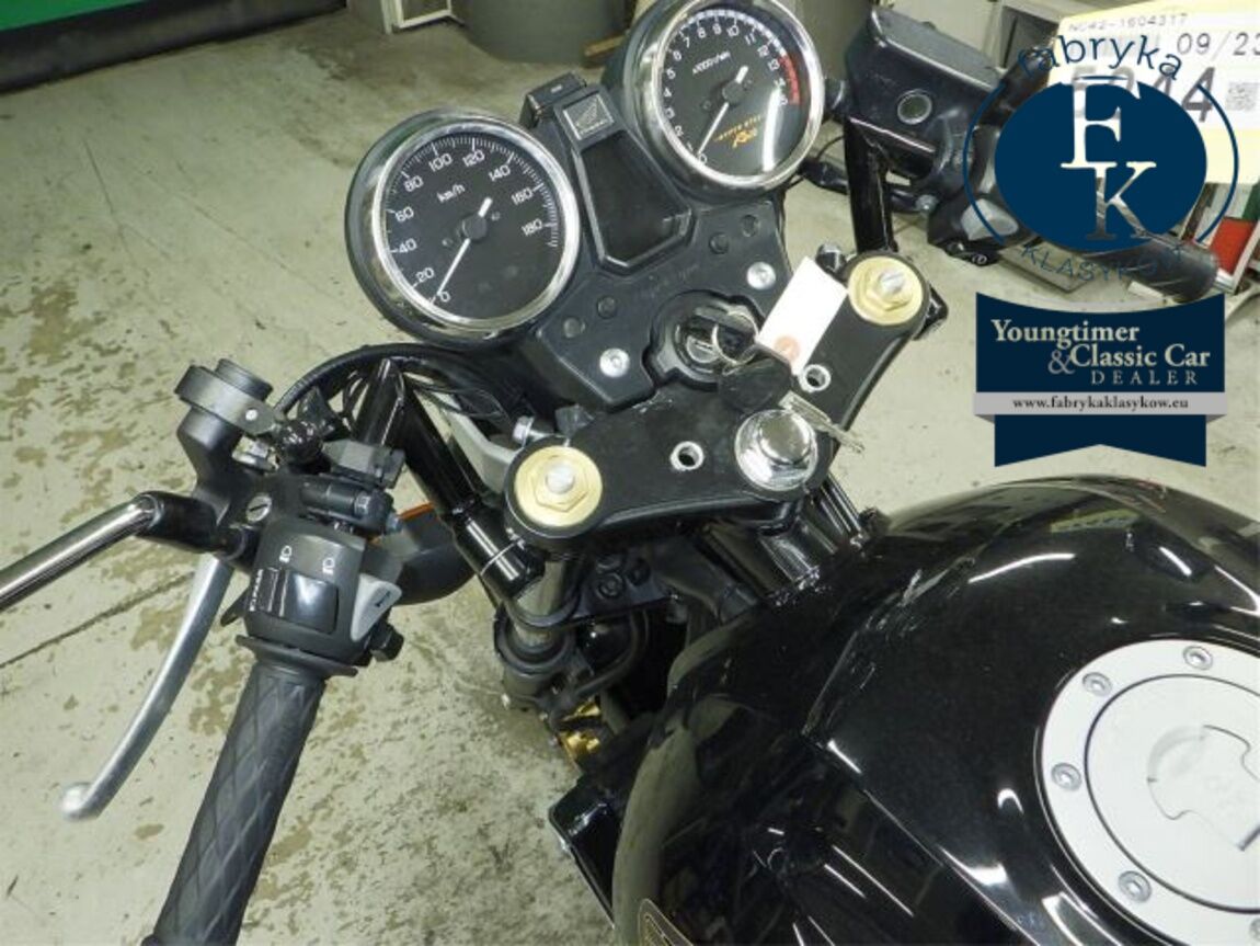 HONDA CB400SFV-4 2015 - zdjęcie 21