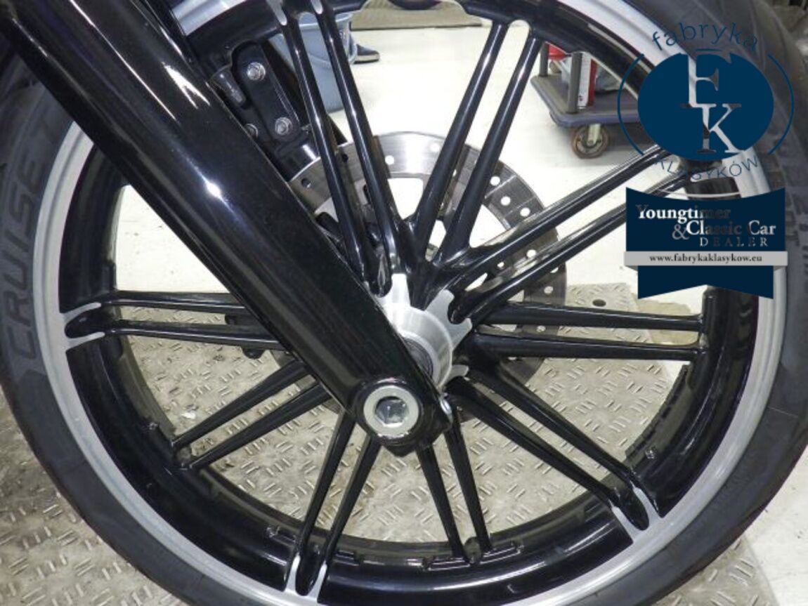 HARLEY-DAVIDSON FXBRS1870 2018 - zdjęcie 23