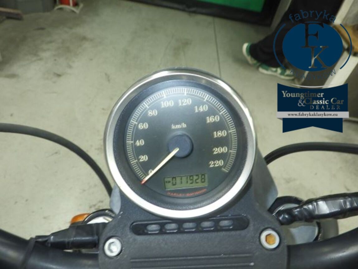 HARLEY-DAVIDSON XL1200N 2010 - zdjęcie 15