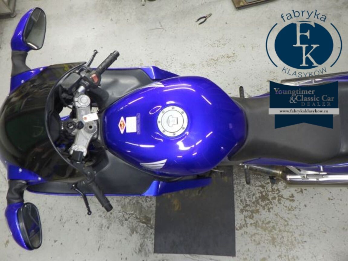 HONDA CBR1100XX 2001 - zdjęcie 32
