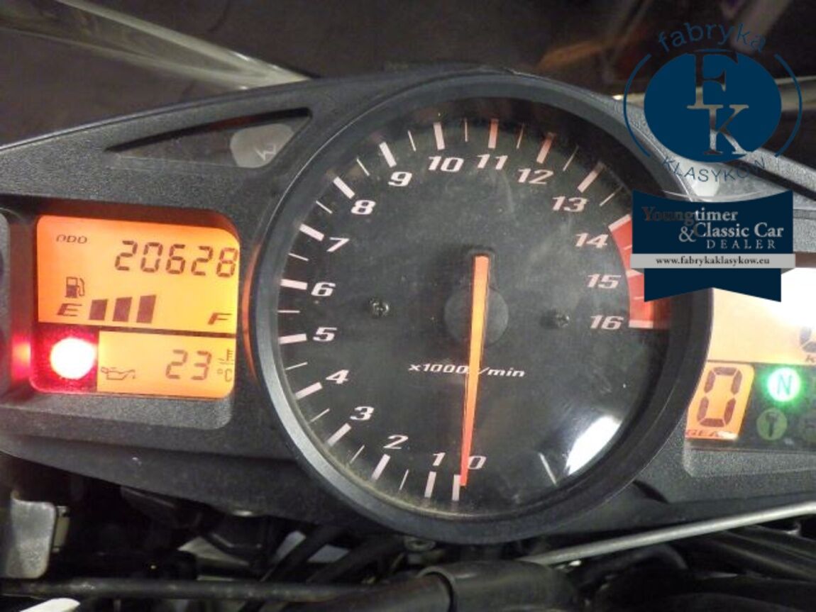 SUZUKI GSR600 2006 - zdjęcie 13