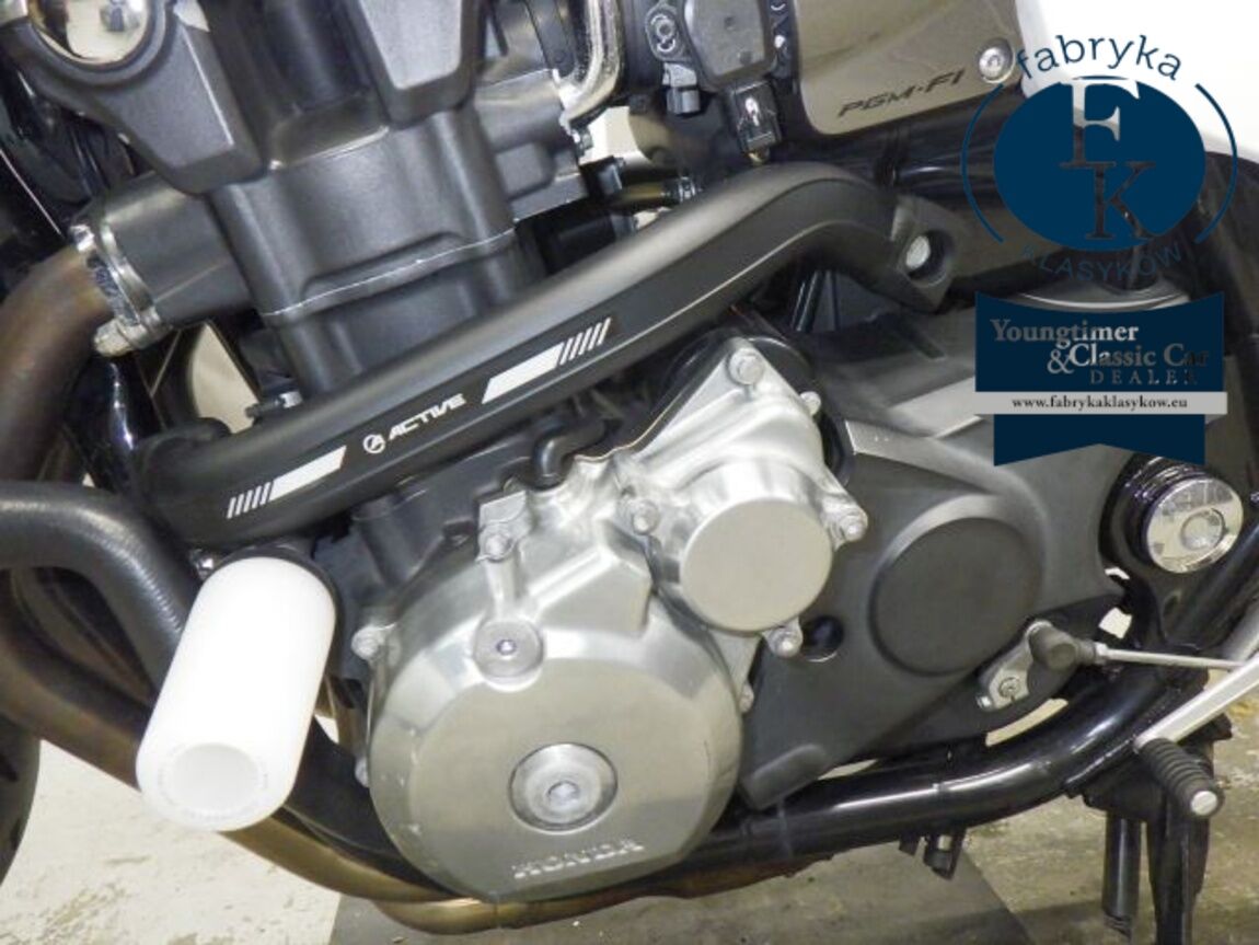 HONDA CB1300SF 2011 - zdjęcie 12