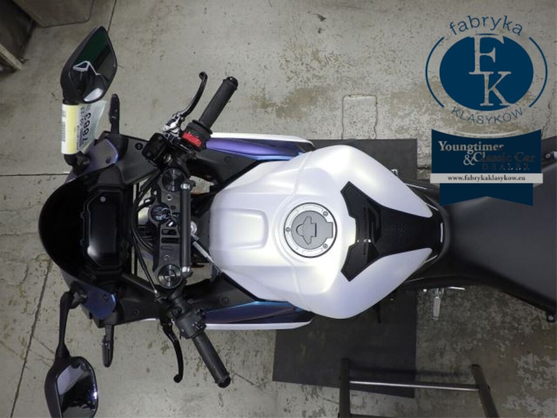 YAMAHA YZF-R3 2025 - zdjęcie 30