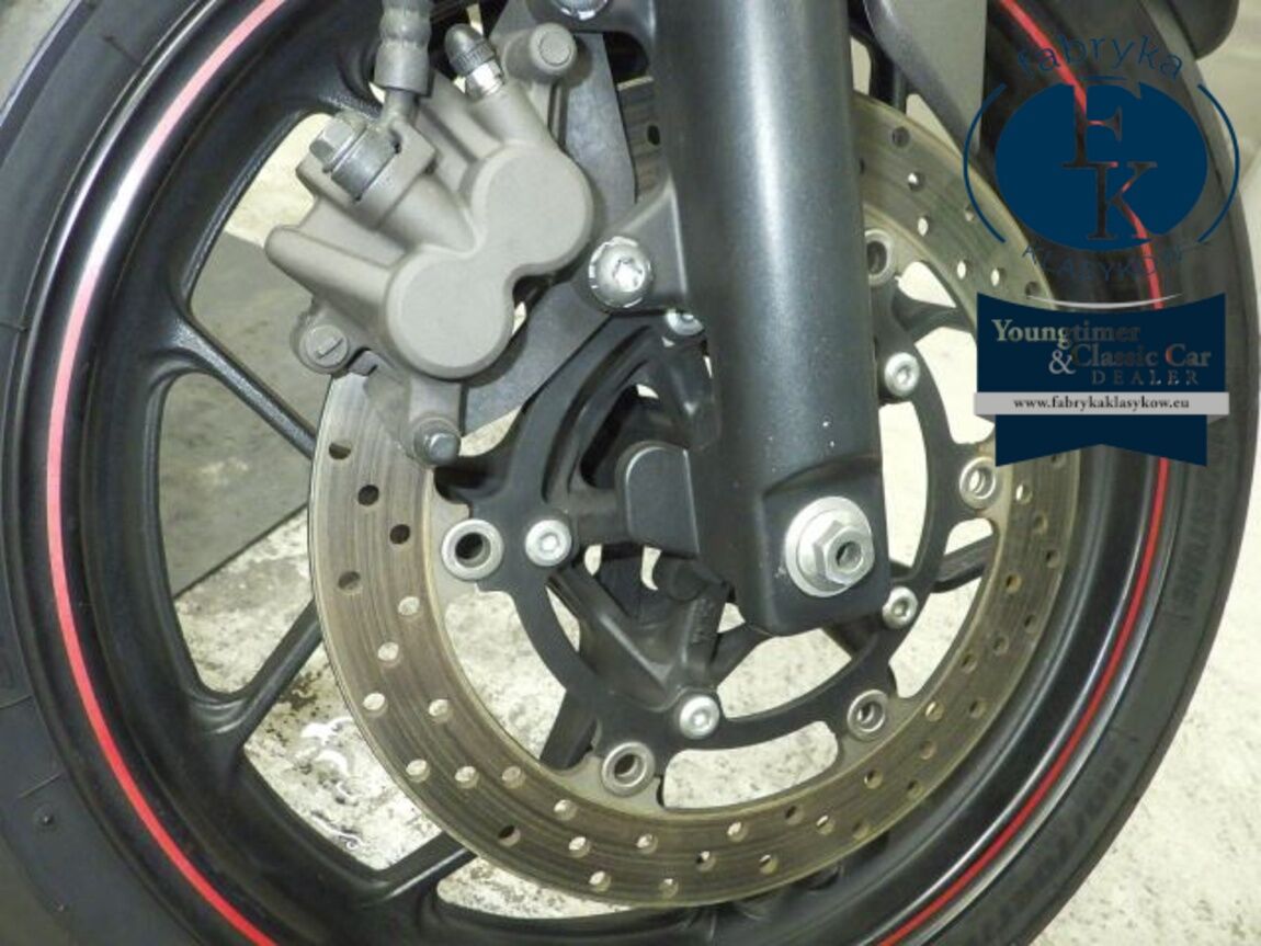YAMAHA YZF-R25 - zdjęcie 24
