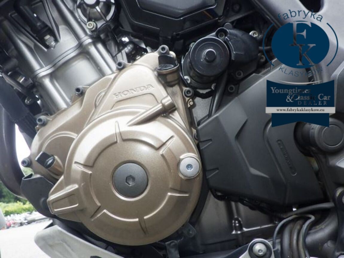 HONDA CFR1000 AfricaTwin 2018 - zdjęcie 4