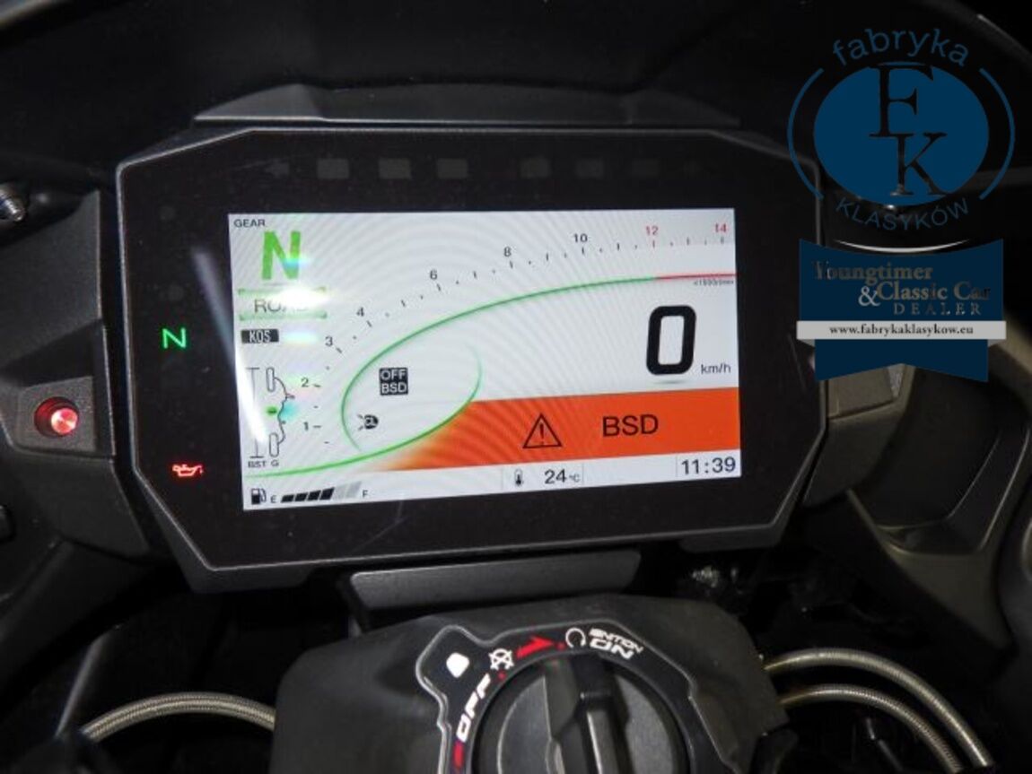 KAWASAKI NINJA H2 SX 2023 - zdjęcie 13