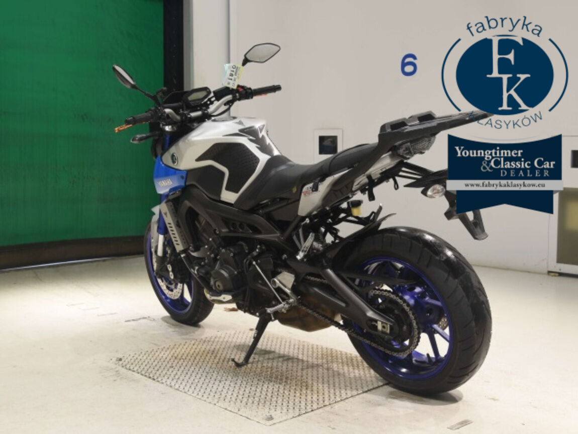 YAMAHA MT-09A 2016 - zdjęcie 7