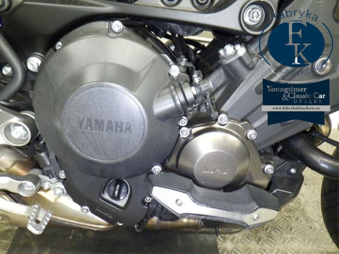 YAMAHA MT-09A 2016 - zdjęcie 12