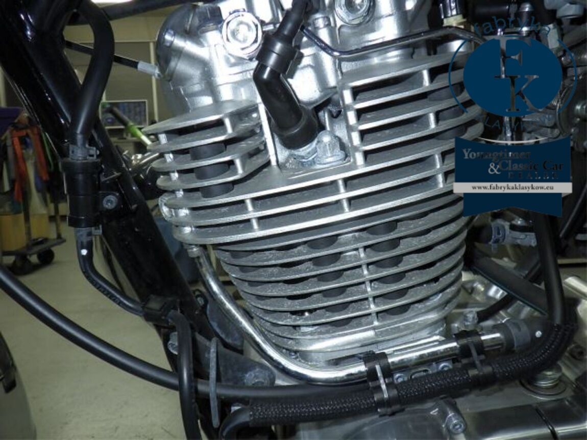 YAMAHA SR400-5 2022 - zdjęcie 12