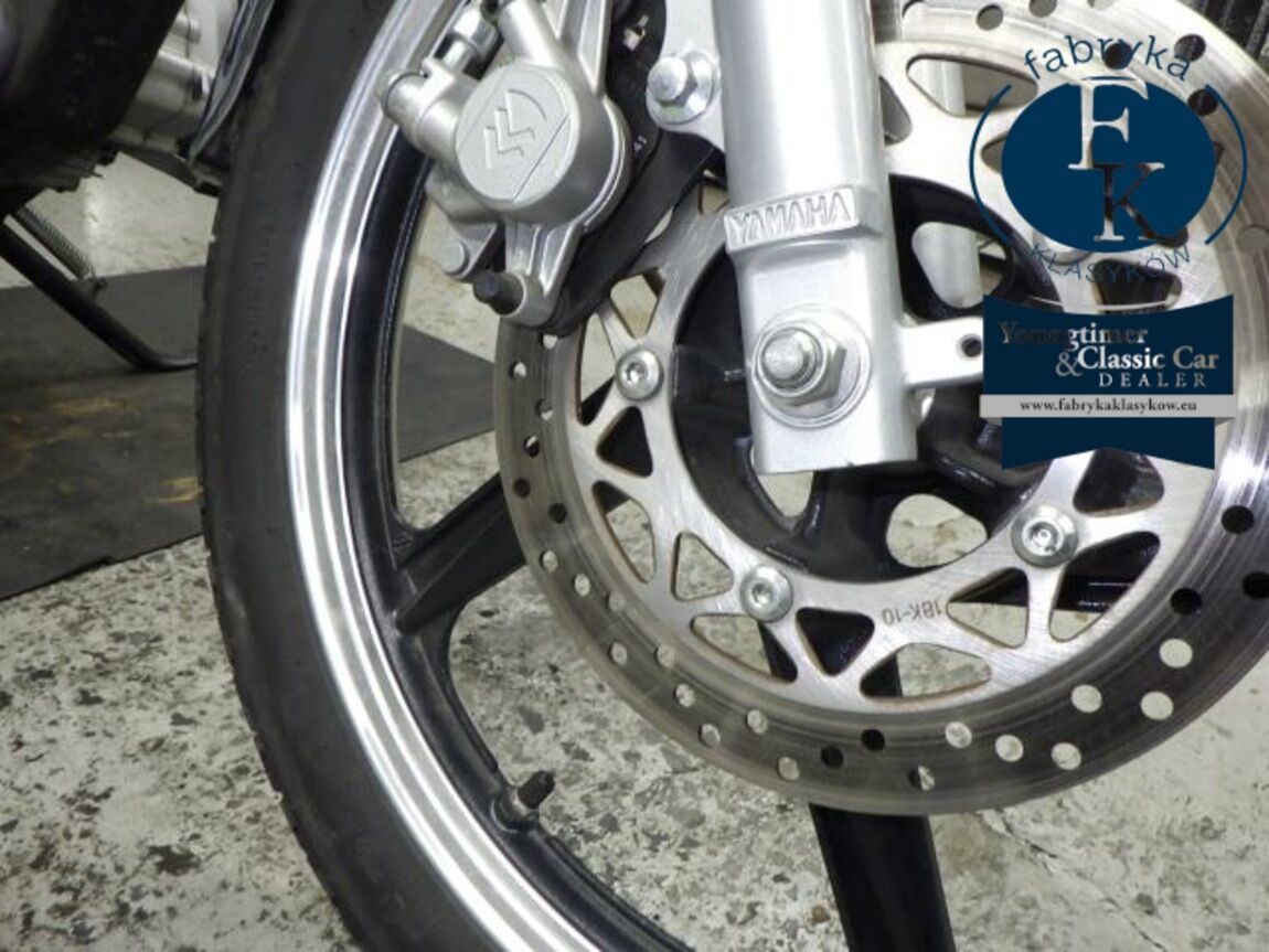 YAMAHA YB125SP - zdjęcie 24