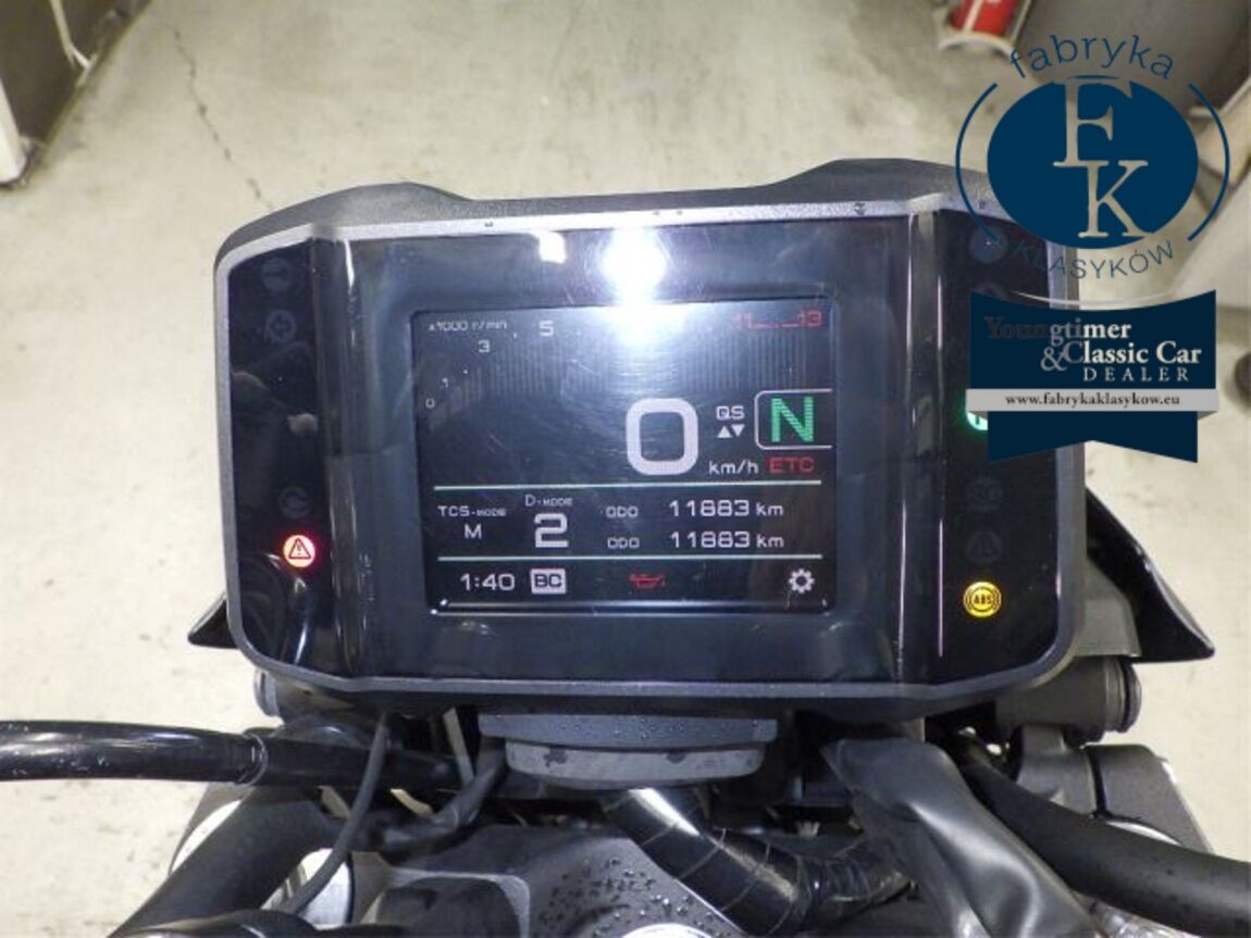 YAMAHA MT-09-2 2022 - zdjęcie 13