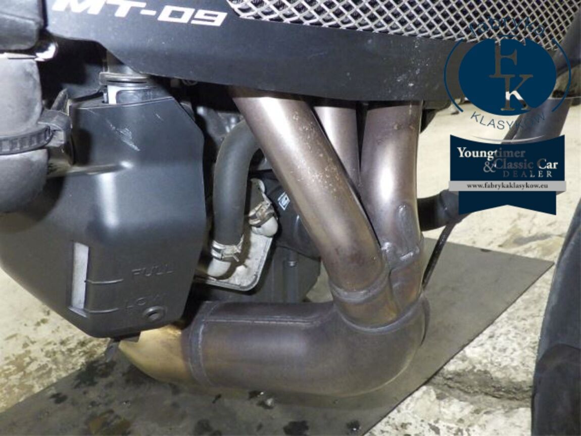 YAMAHA MT-09-2 2022 - zdjęcie 15