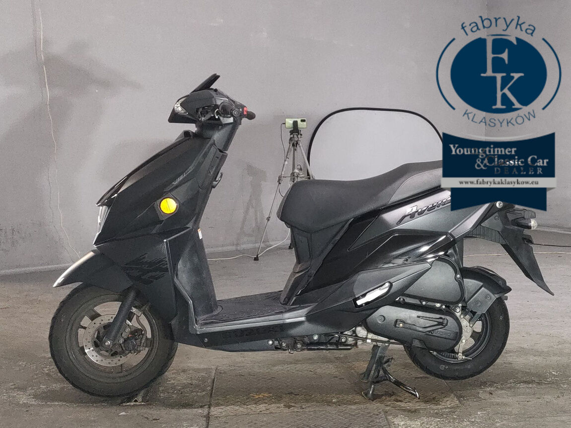 SUZUKI AVENIS125  - zdjęcie 3