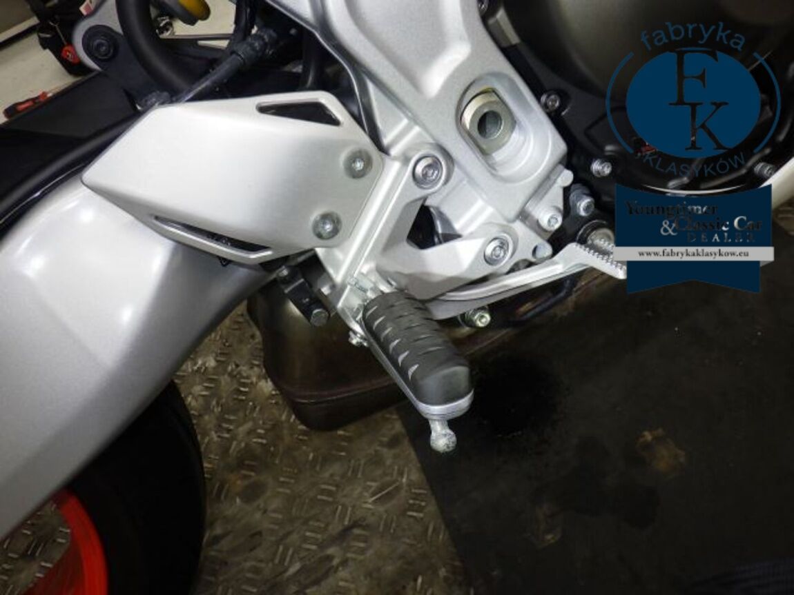 YAMAHA XSR900GP 2024 - zdjęcie 27