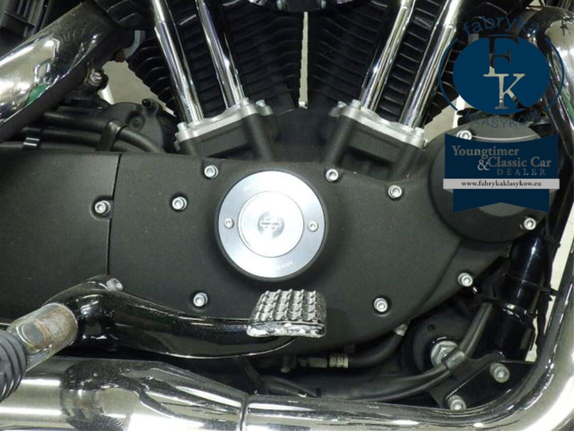 HARLEY-DAVIDSON XL883R 2014 - zdjęcie 10