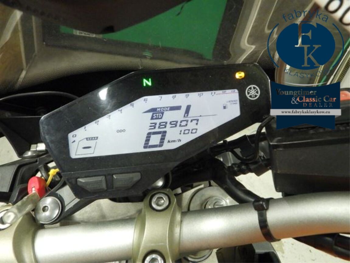 YAMAHA MT-09A 2015 - zdjęcie 13