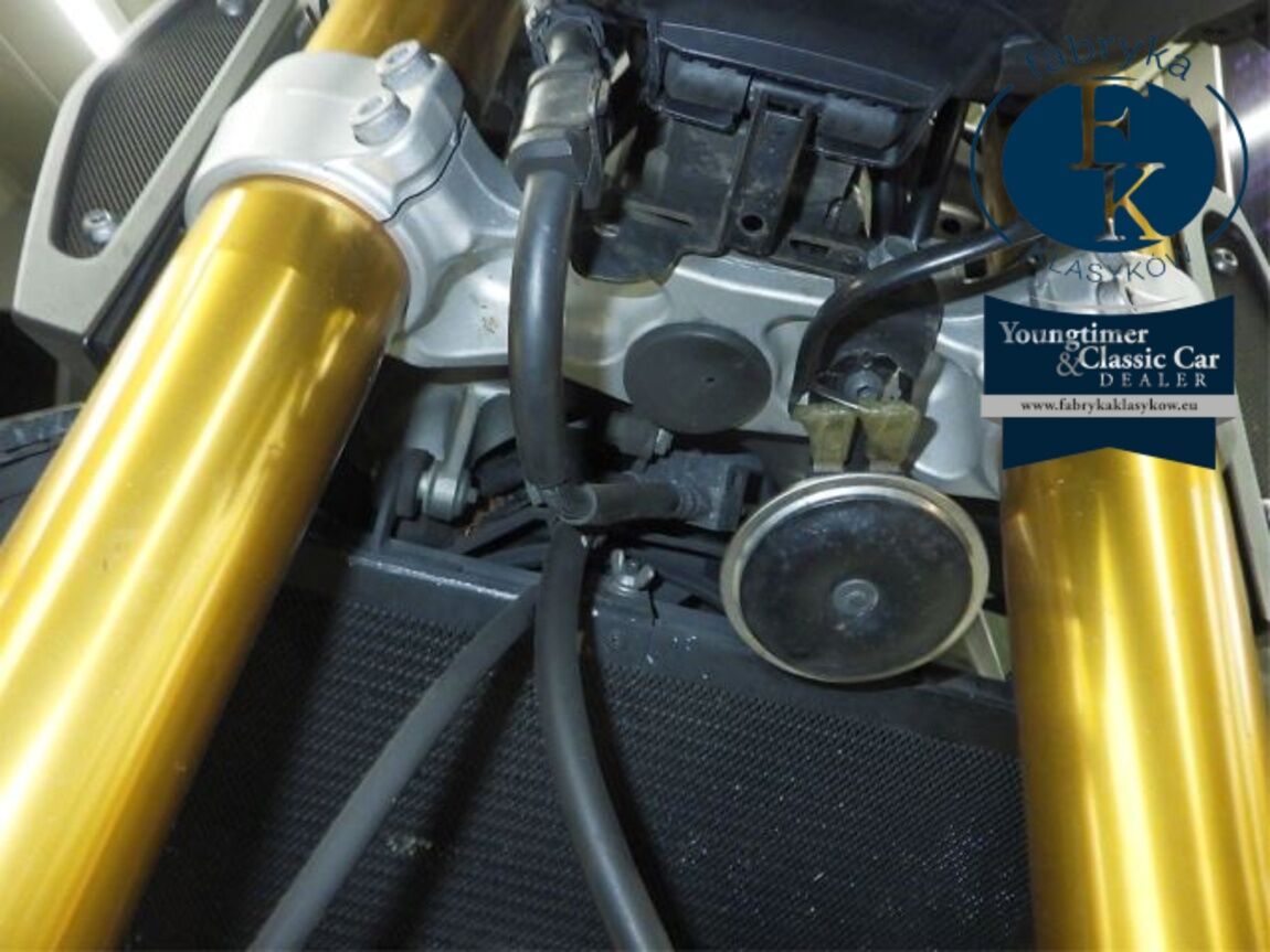 YAMAHA MT-09A 2015 - zdjęcie 23