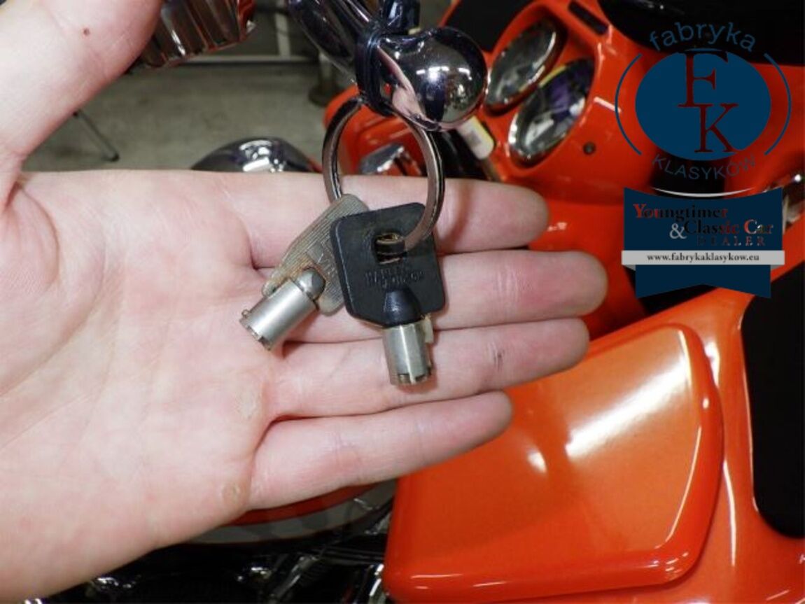 HARLEY-DAVIDSON FLTR1580CVO 2009 - zdjęcie 14