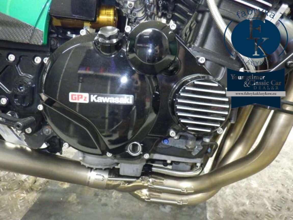KAWASAKI GPZ900R 1985 - zdjęcie 9
