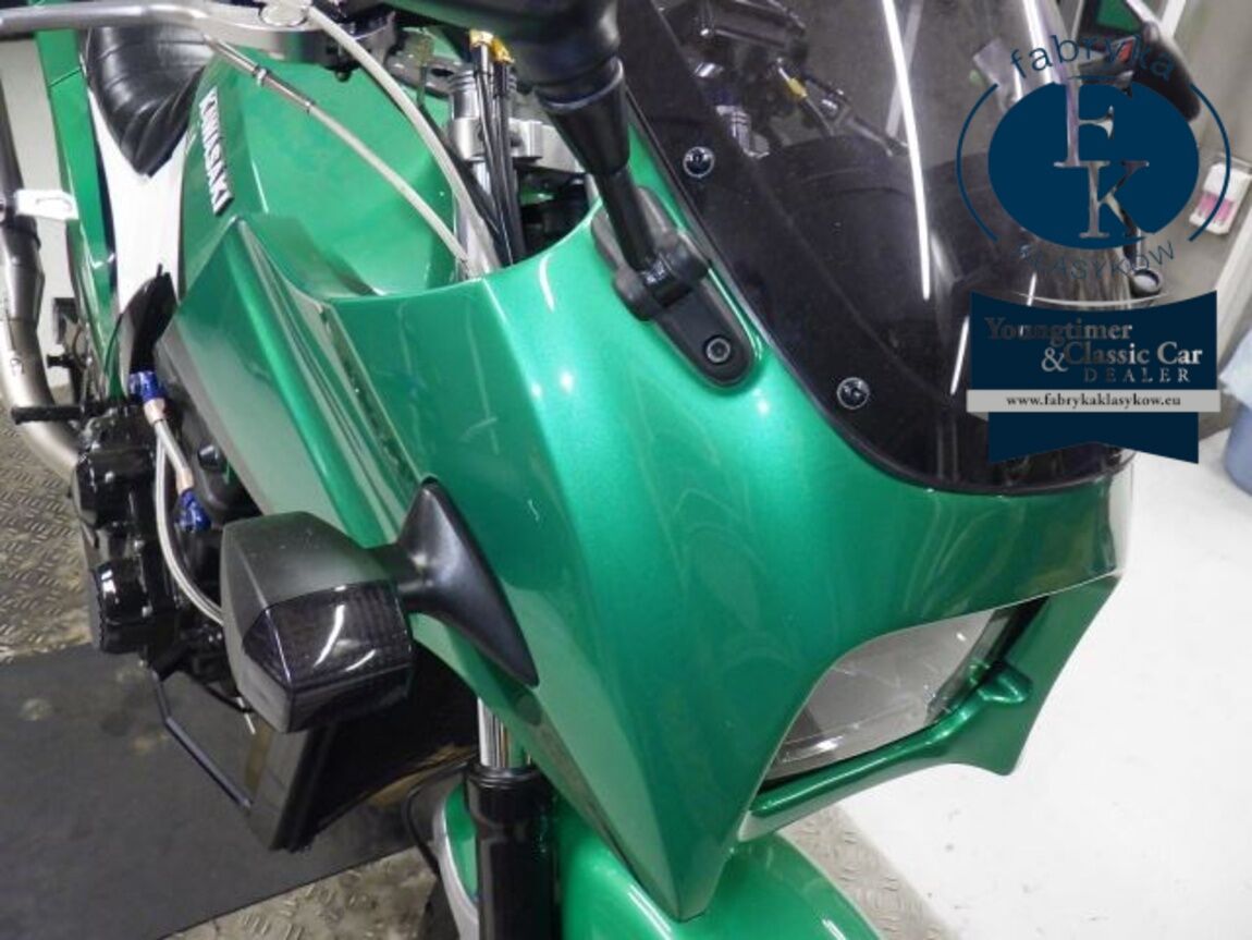 KAWASAKI GPZ900R 1985 - zdjęcie 17