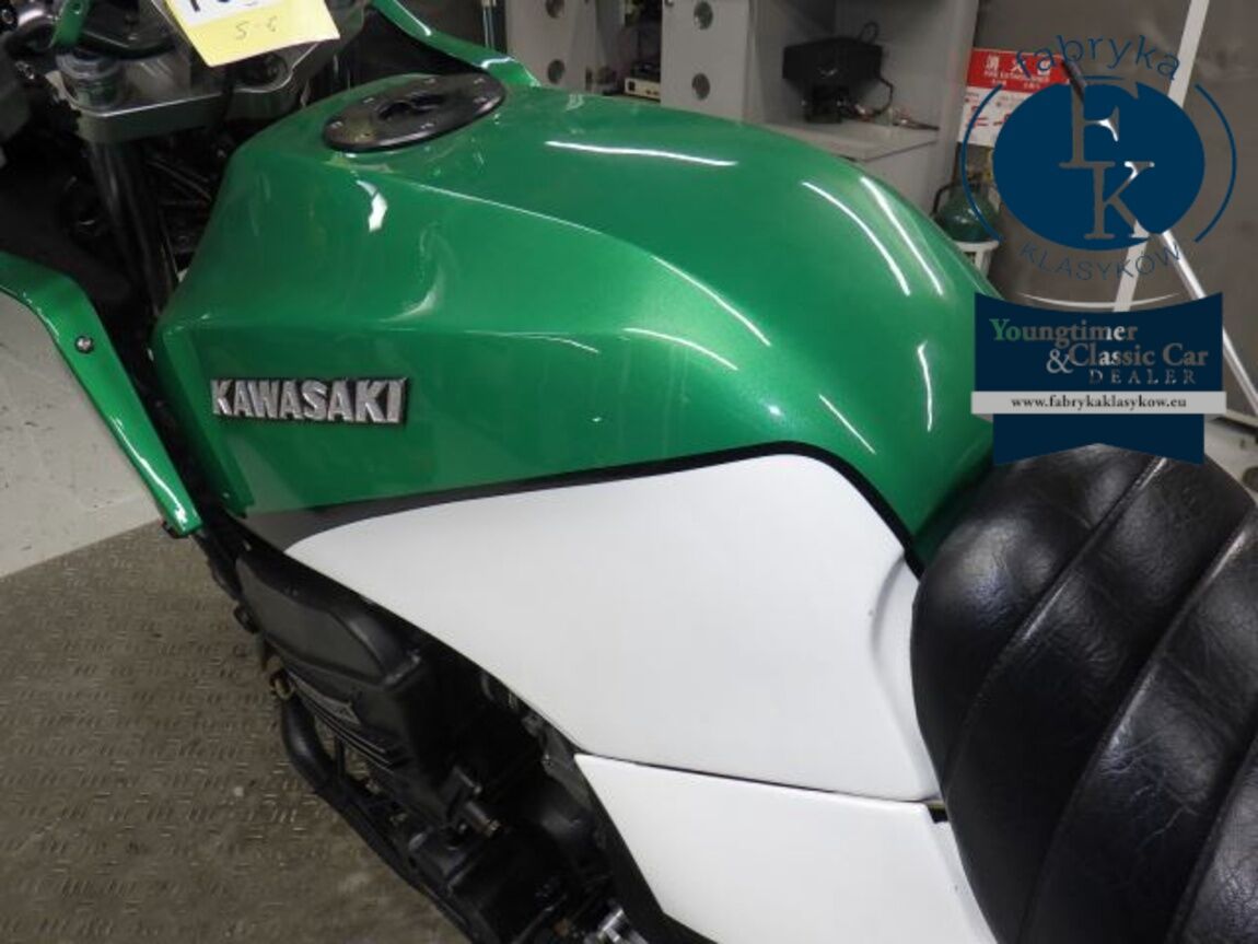 KAWASAKI GPZ900R 1985 - zdjęcie 19