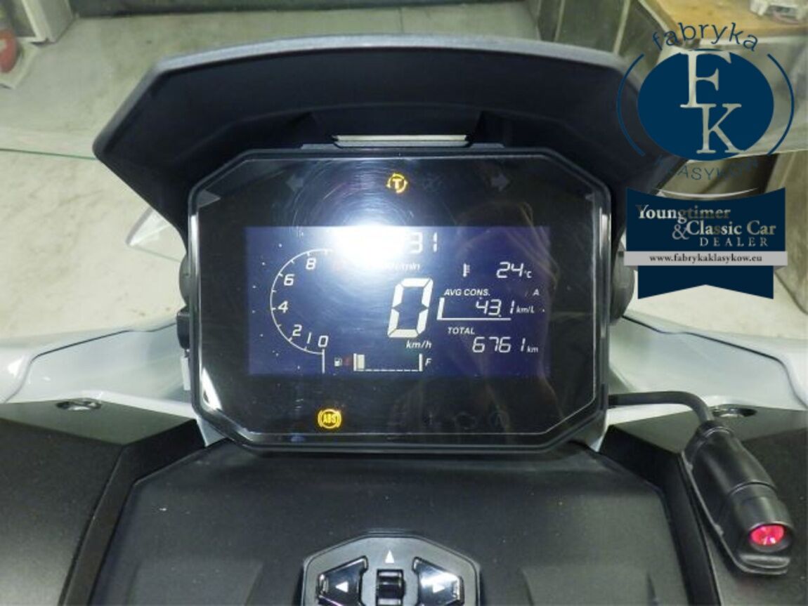 HONDA ADV160  - zdjęcie 13