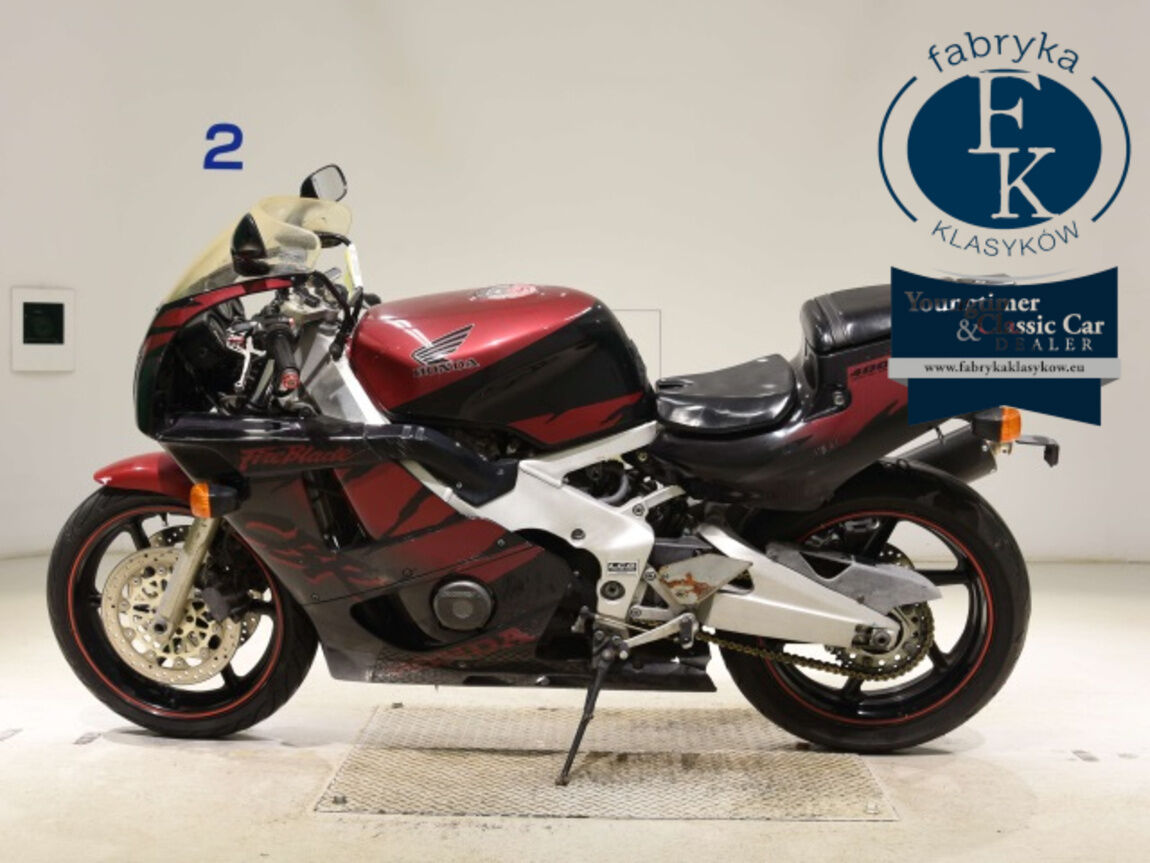 HONDA CBR400RR 1995 - zdjęcie 3