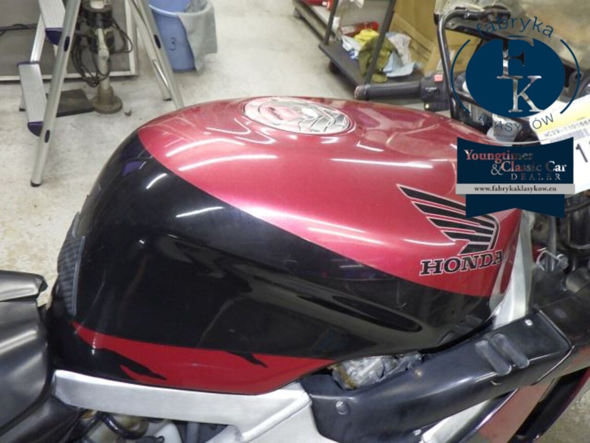 HONDA CBR400RR 1995 - zdjęcie 19