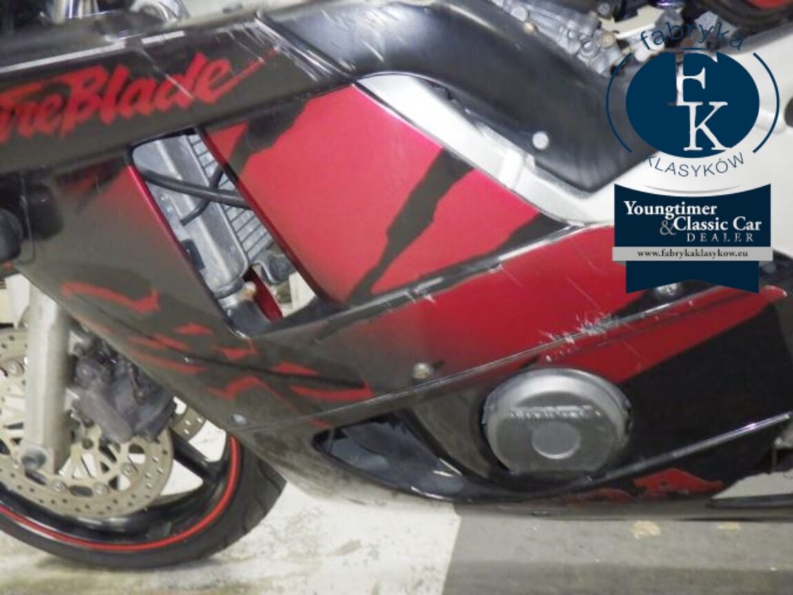 HONDA CBR400RR 1995 - zdjęcie 20