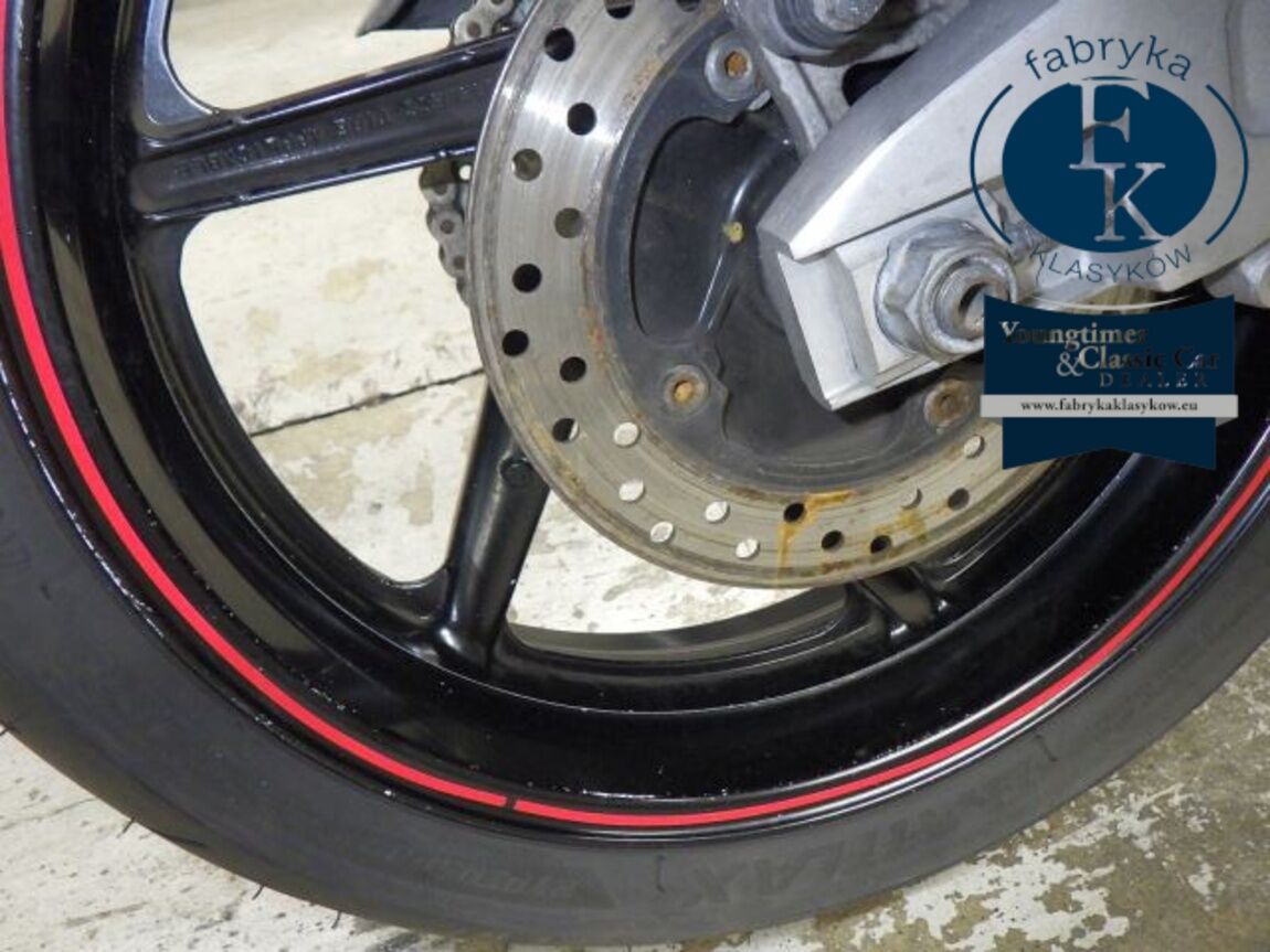 HONDA CBR400RR 1995 - zdjęcie 26