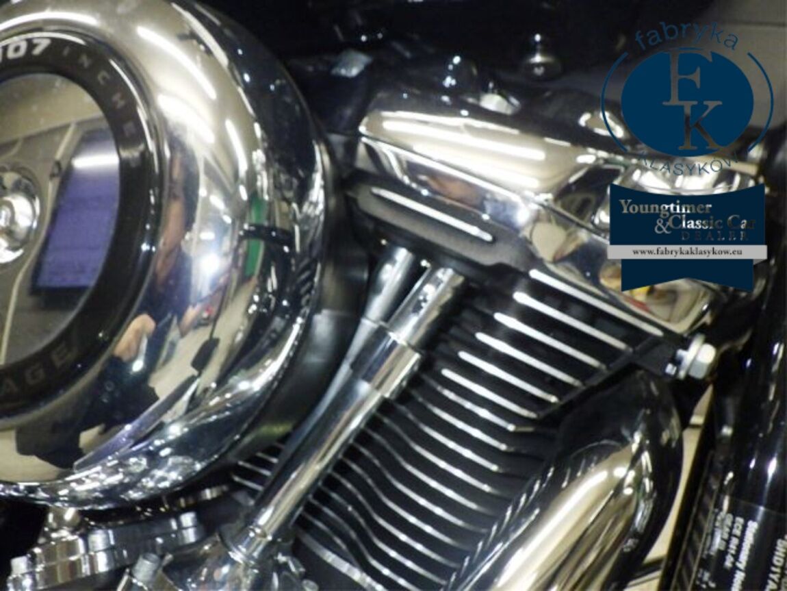 HARLEY-DAVIDSON FLHC1750 2021 - zdjęcie 10