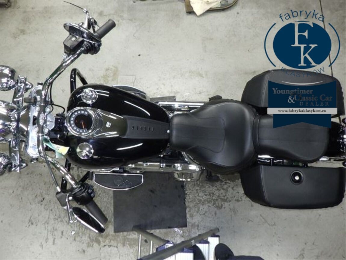 HARLEY-DAVIDSON FLHC1750 2021 - zdjęcie 32