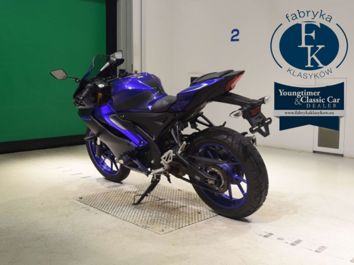 YAMAHA YZF-R15 - zdjęcie 7